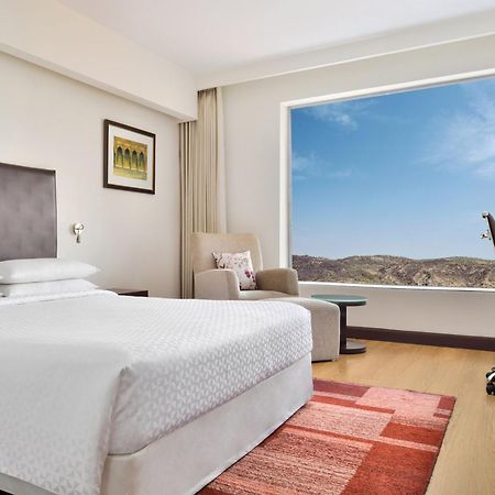 โฟร์ พอยต์ บาย เชอราตัน ชัยปุระ ซิตี้สแควร์ Hotel ภายนอก รูปภาพ