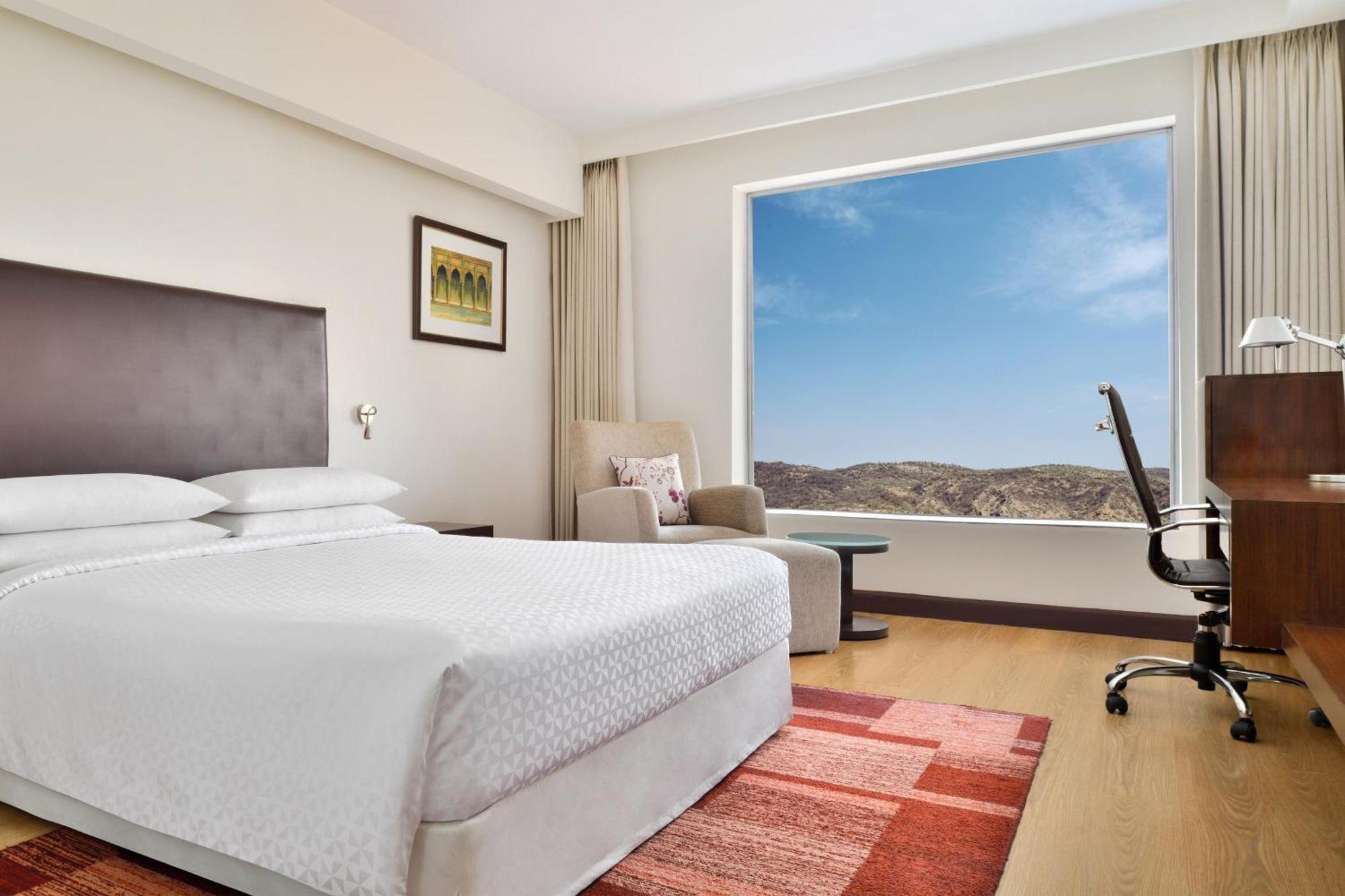 โฟร์ พอยต์ บาย เชอราตัน ชัยปุระ ซิตี้สแควร์ Hotel ภายนอก รูปภาพ