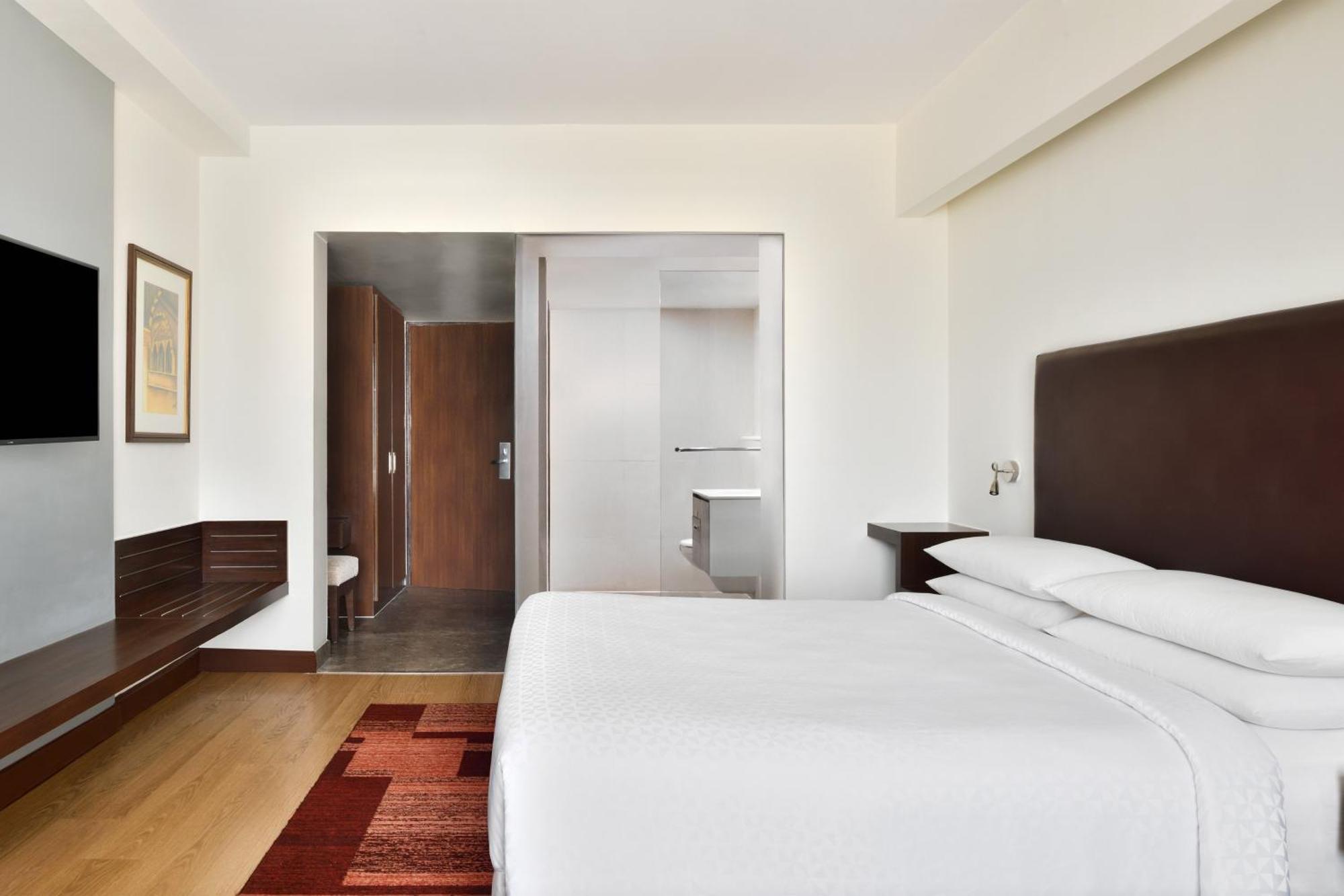 โฟร์ พอยต์ บาย เชอราตัน ชัยปุระ ซิตี้สแควร์ Hotel ภายนอก รูปภาพ